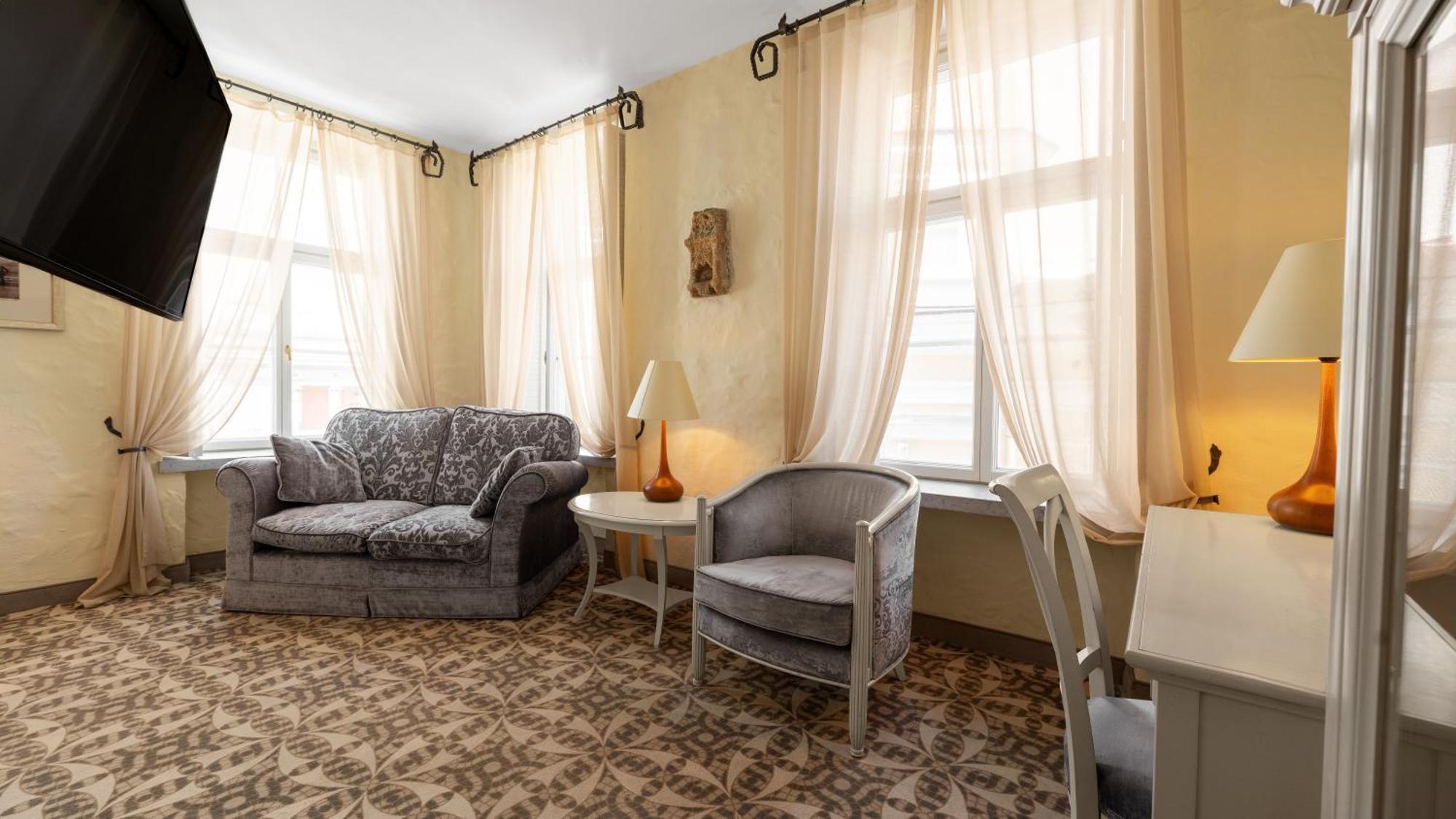 Rixwell Collection Savoy Boutique 4*