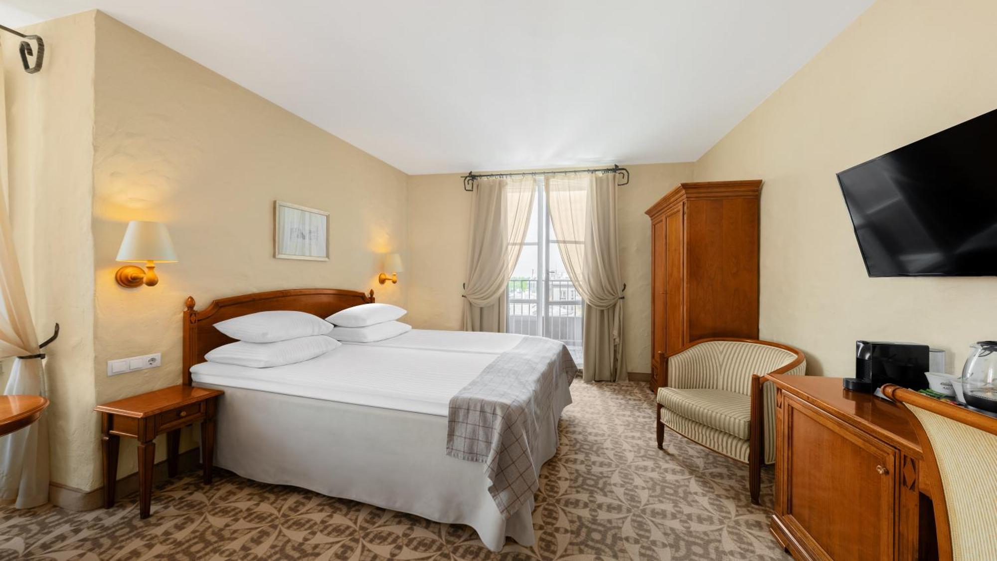 Hotel Rixwell Collection Savoy Boutique 4*